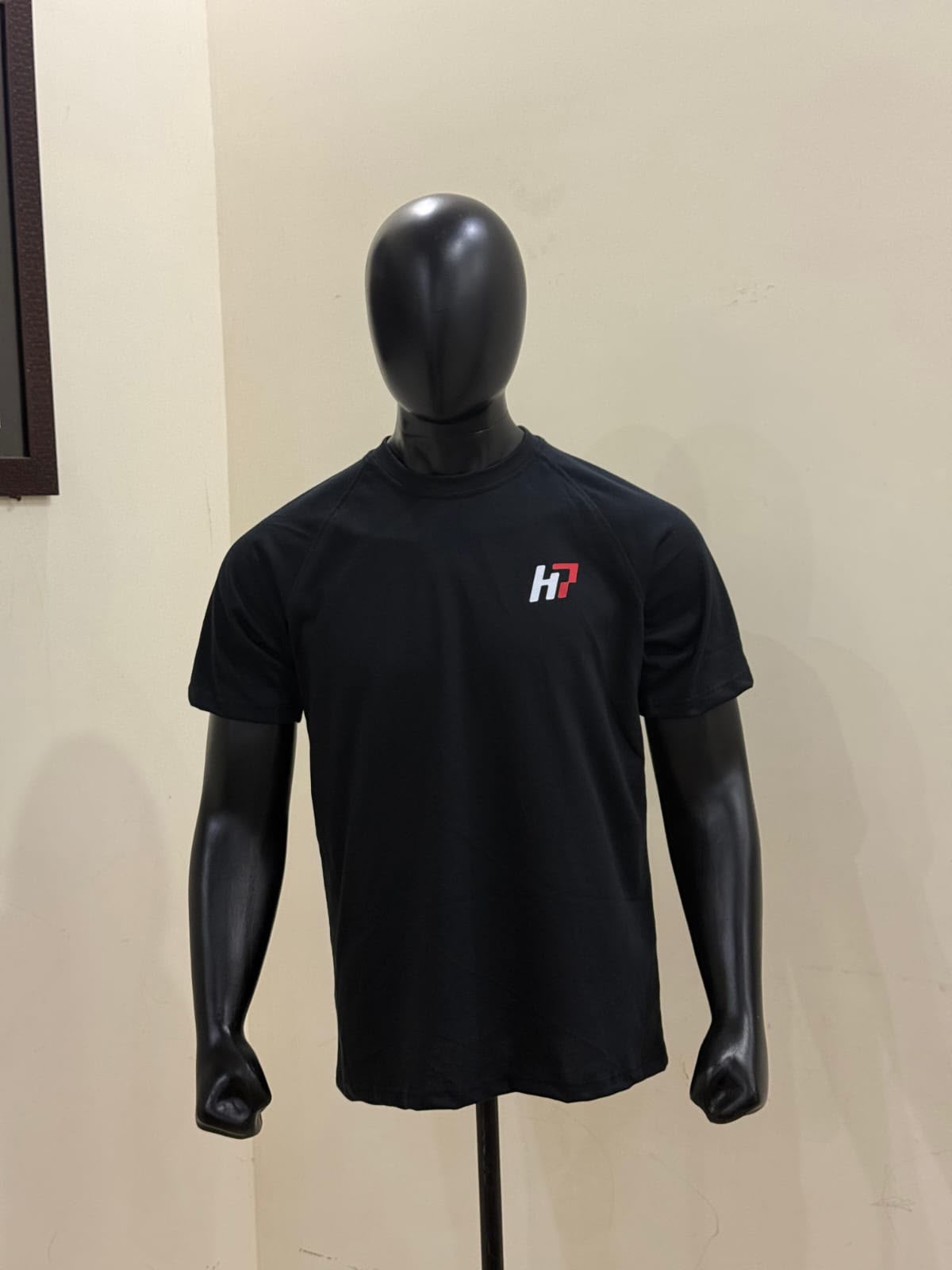 Custom manufactured apparel sample 6 — Spidex Industry portfolio showcasing premium production quality